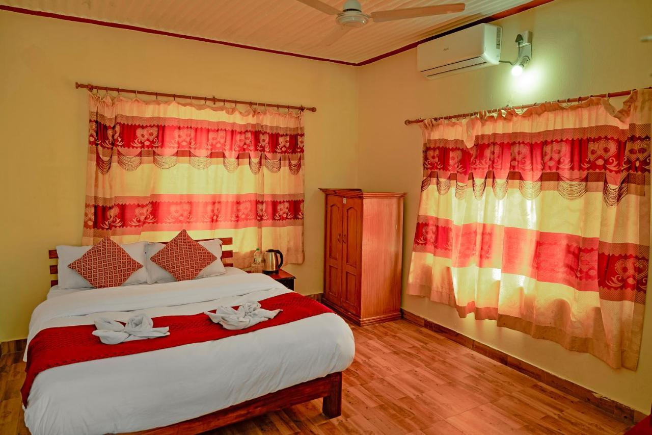 Hotel Plaza Nepal Ποκάρα Εξωτερικό φωτογραφία